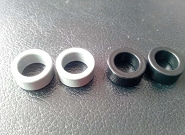 磁環(huán)電感磁芯應(yīng)該怎樣選擇？磁環(huán)顏色以及材質(zhì)之間有什么聯(lián)系？